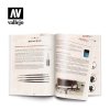 Vallejo PAWA-010EN PaintingWAR Wild West - ENGLISH